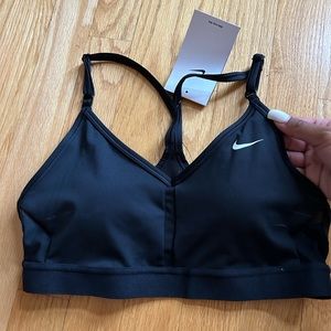 Nike sports bra -never used